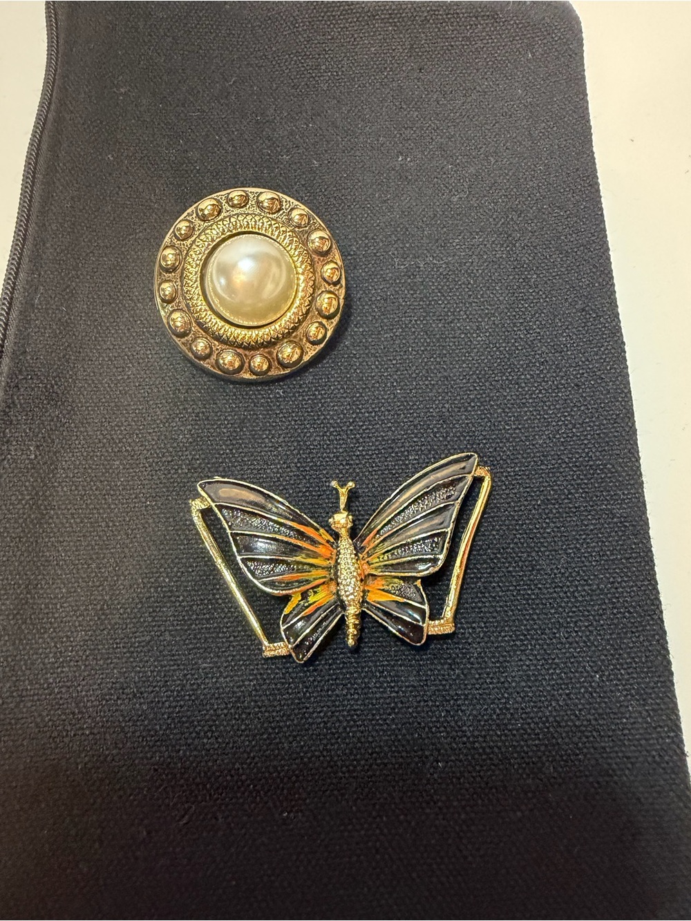 Gold Pearl Round & Gold Butterfly Scarf Clips- Women's Accessories Jewelry